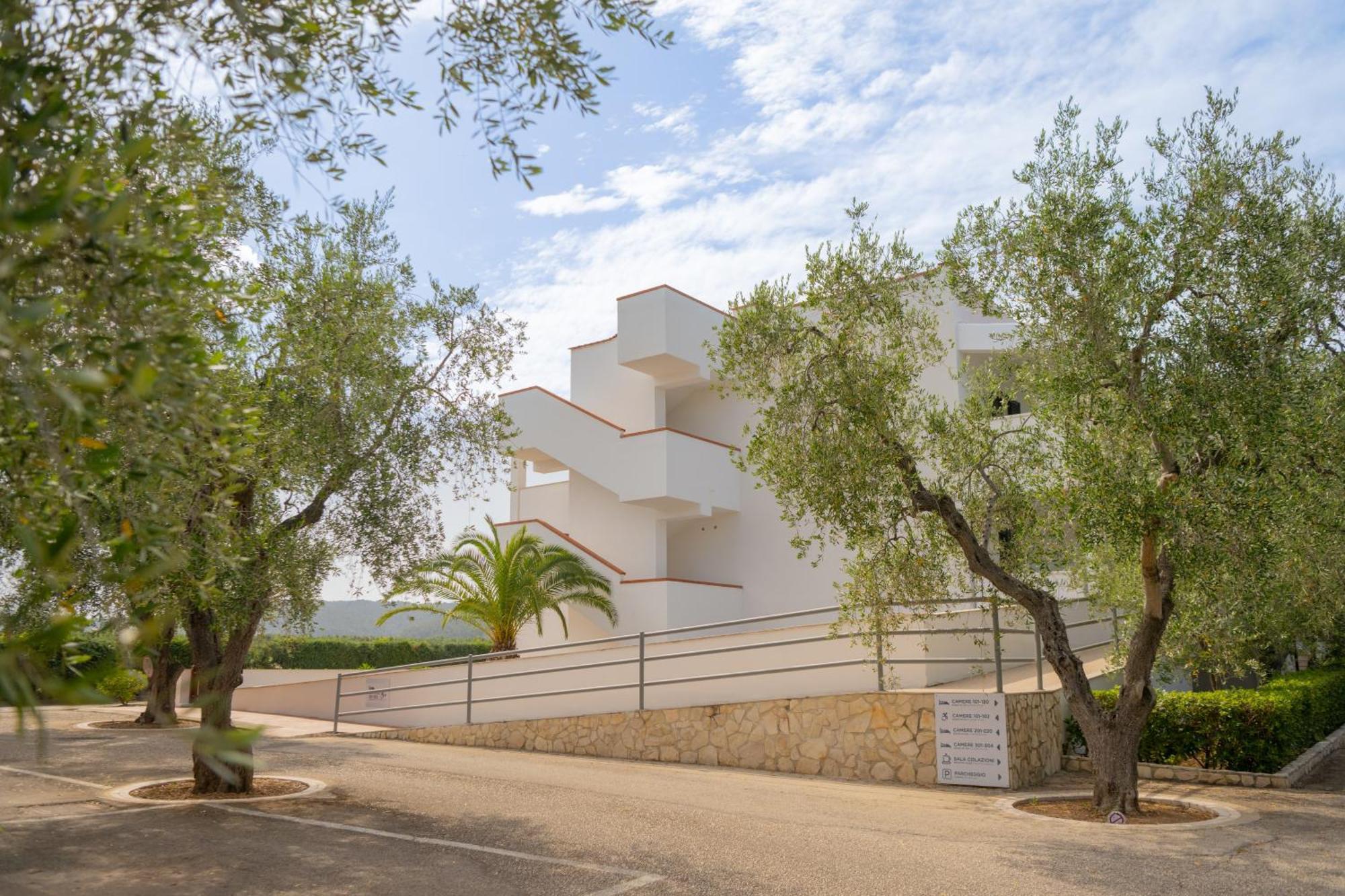 Hotel Palme Gemelle Vieste Exterior foto