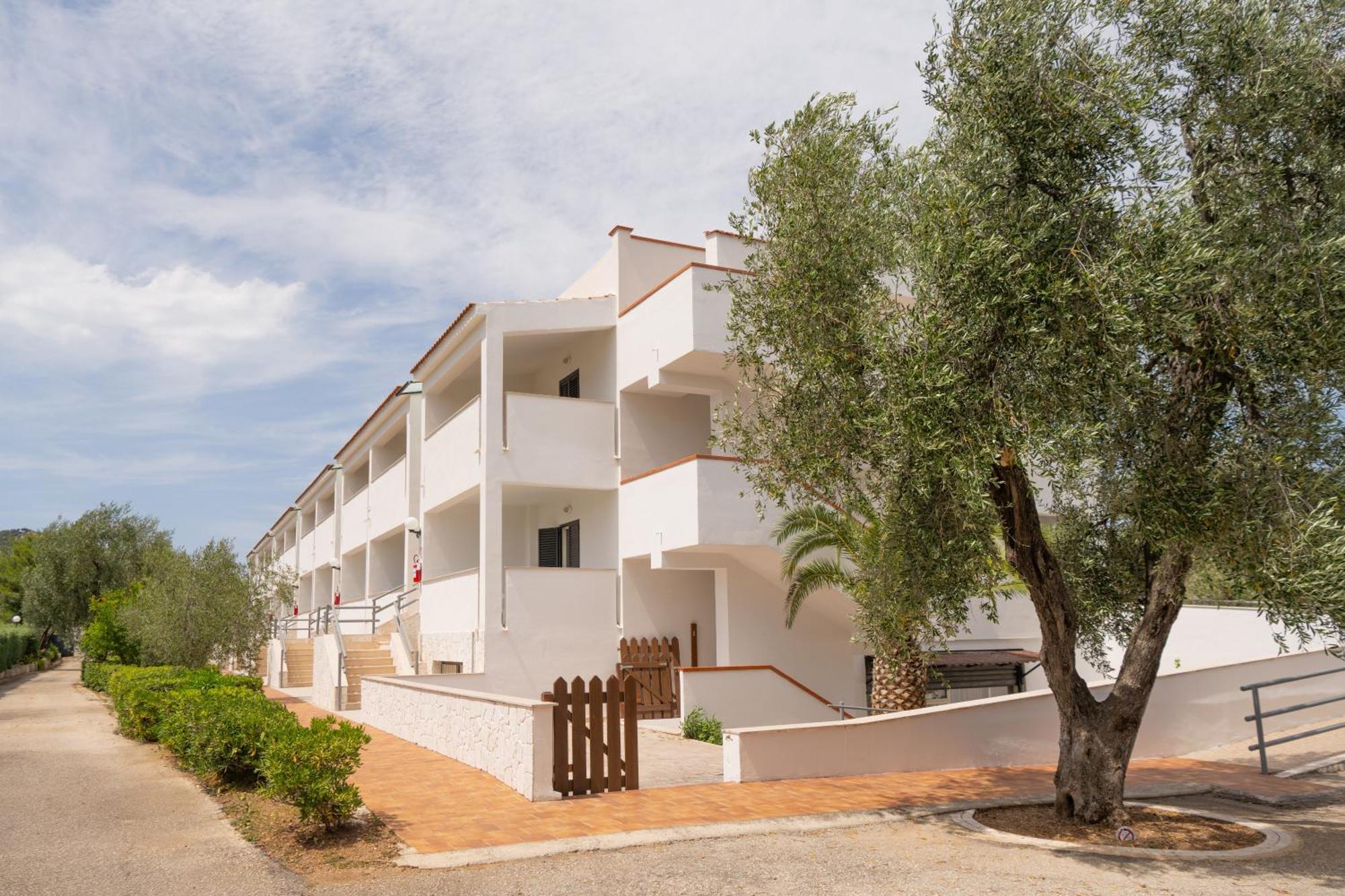 Hotel Palme Gemelle Vieste Exterior foto